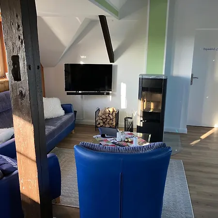 Grosse 4 Sterne Beim Boddenstrand *