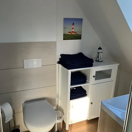 Grosse 4 Sterne Beim Boddenstrand Sundhagen-Niederhof