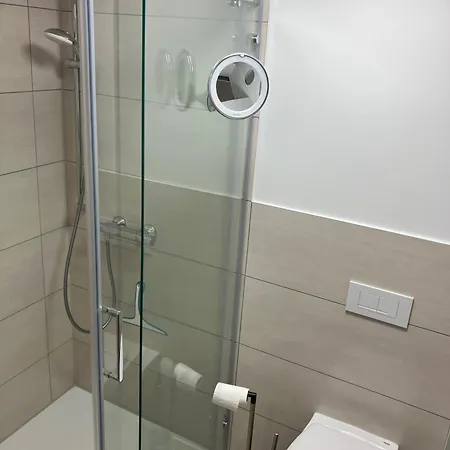 Grosse 4 Sterne Beim Boddenstrand *