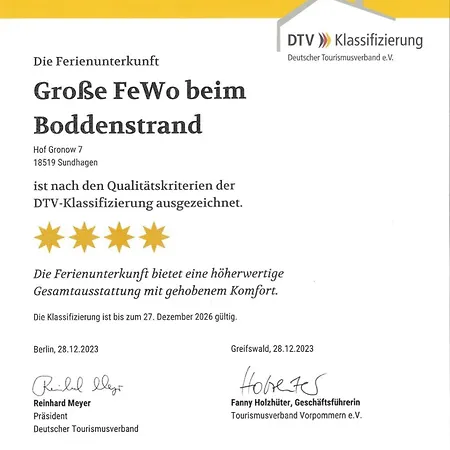 Grosse 4 Sterne Beim Boddenstrand 아파트 *