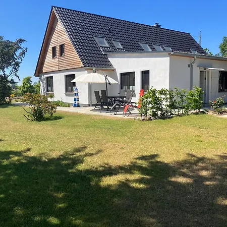 Grosse 4 Sterne Beim Boddenstrand