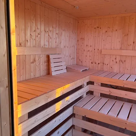 Grosse 4 Sterne Beim Boddenstrand 아파트 Sundhagen-Niederhof